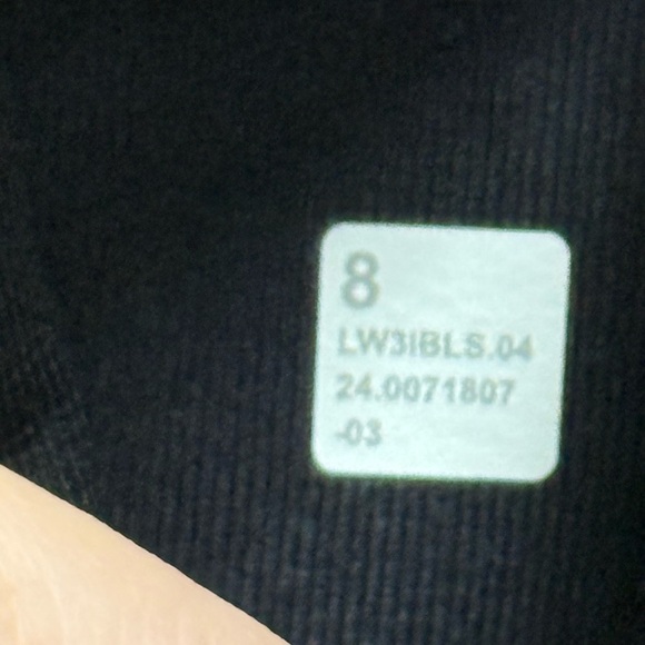 Lululemon Define Cropped Jacket - Picture 7 of 7